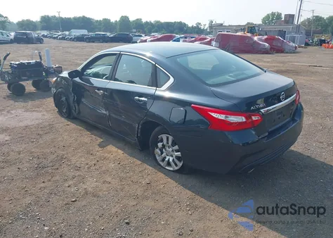 2016 Nissan Altima 2.5 S z USA, uszkodzony, nr VIN 1N4AL3AP2GN371642